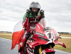 Nicolo Bulega Juara di Australian WorldSBK: Hat-trick Gila di Phillip Island, Ducati Tak Terbendung!