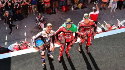 Hasil Superpole WorldSBK Portugal 2026 Nicolo Bulega Dominan, Oliveira Kembali Podium