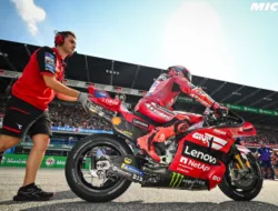 Hasil Race MotoGP Thailand 2026: Drama Ban Marc Marquez Pecah, Bezzecchi Menang Gemilang di Buriram