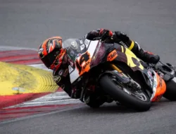 Sam Lowes Finis P3 di Tes Portimao Meski Masih Dibayangi Cedera Pergelangan Tangan