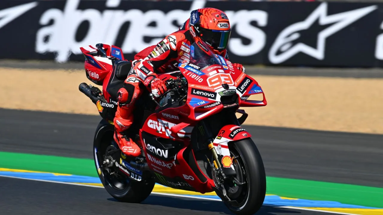 Kecelakaan Hebat Marc Marquez Warnai Sprint Race MotoGP Prancis 2026
