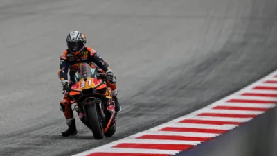 Diwarnai Red Flag Crash Alex Marquez, Inilah Hasil Practice MotoGP Austria 2026: Acosta Tak Terbendung, Ogura Menyodok P3