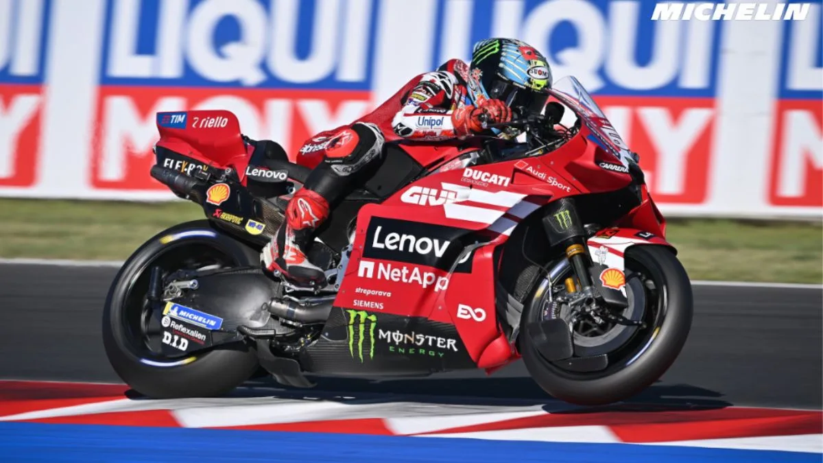 Merasa Dipermalukan di Kandang Sendiri, Masalah Cengkeraman Ban Menerpa Bagnaia Berujung Crash di Misano