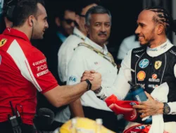 Bungkam Isu Internal Ferrari, Lewis Hamilton Rebut Posisi Start P2 di GP Bahrain Sepang